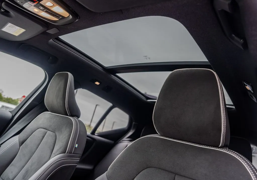 Volvo XC40 photo 18