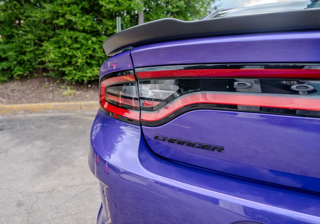 Dodge Charger photo 26