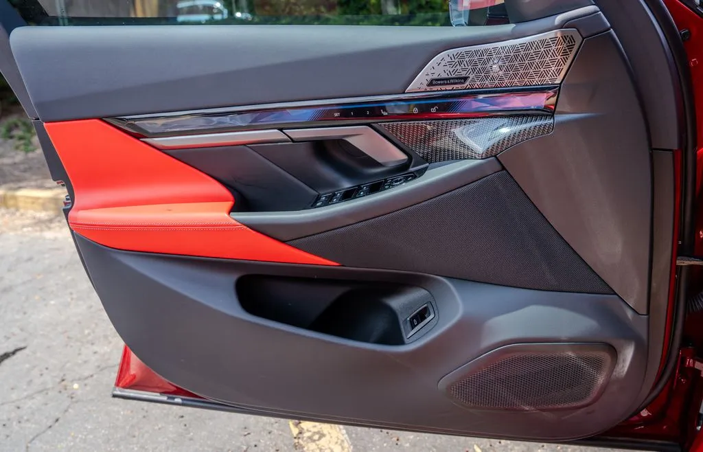 2026 BMW M5 M5 - Photo 16
