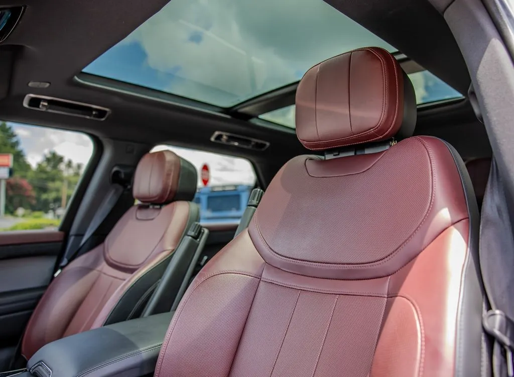 Land Rover Range Rover Sport photo 17