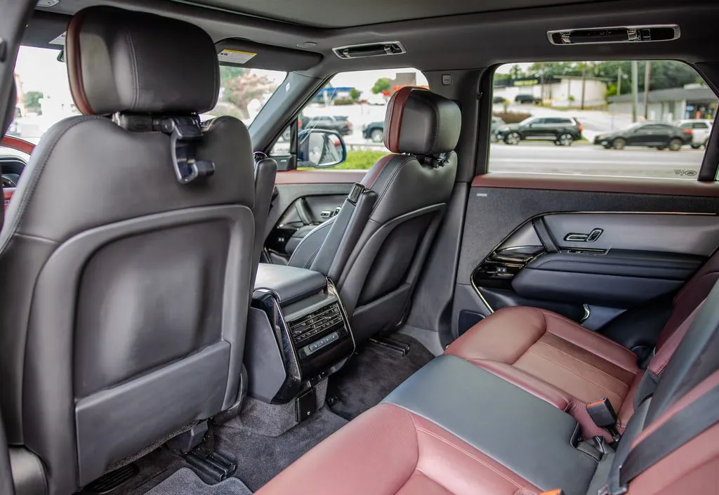 Land Rover Range Rover Sport photo 19