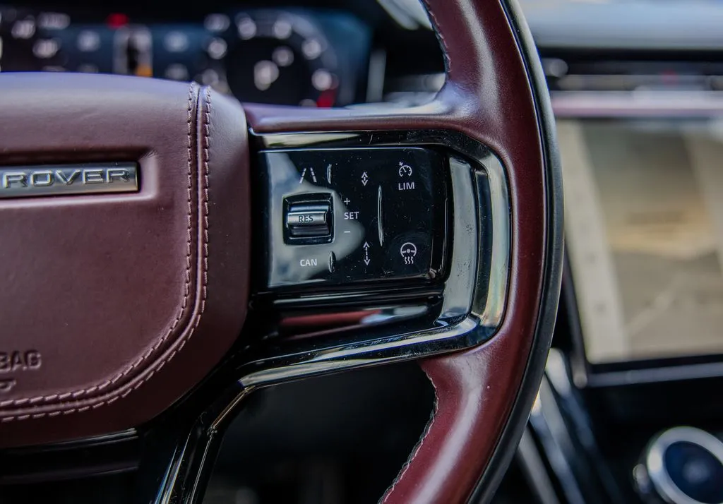 Land Rover Range Rover Sport photo 7