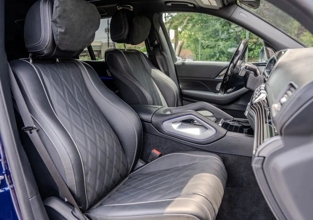 Mercedes-Benz GLS photo 30