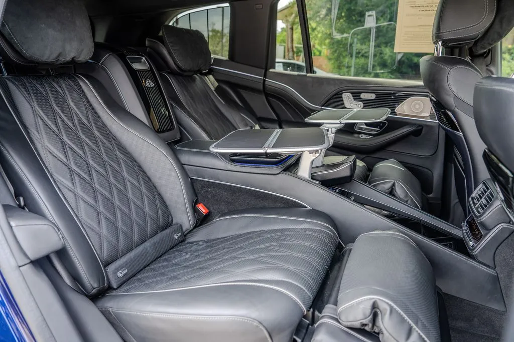 Mercedes-Benz GLS photo 27