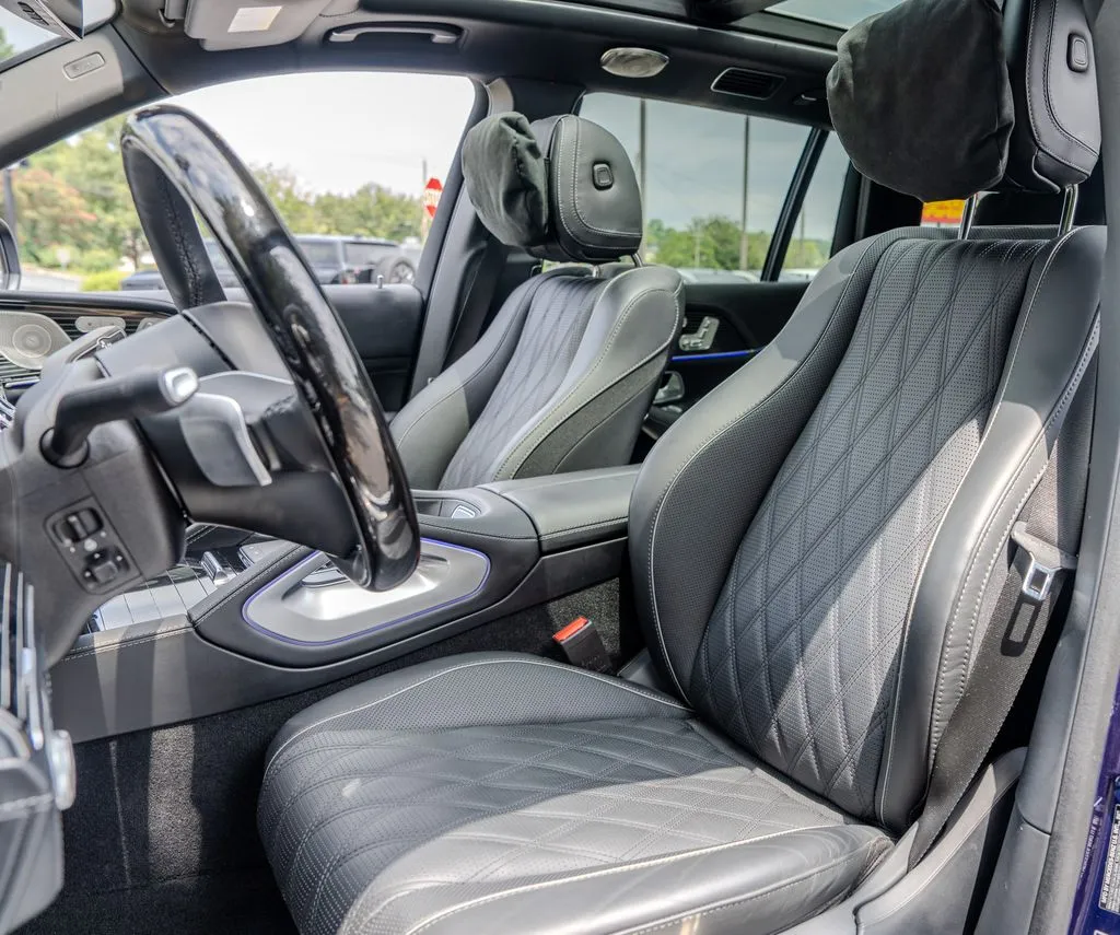 Mercedes-Benz GLS photo 19