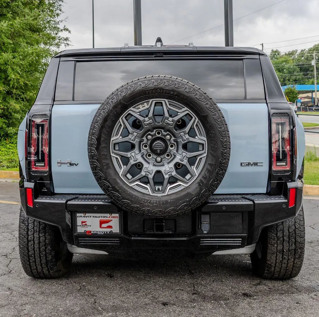 GMC Hummer EV SUV photo 22