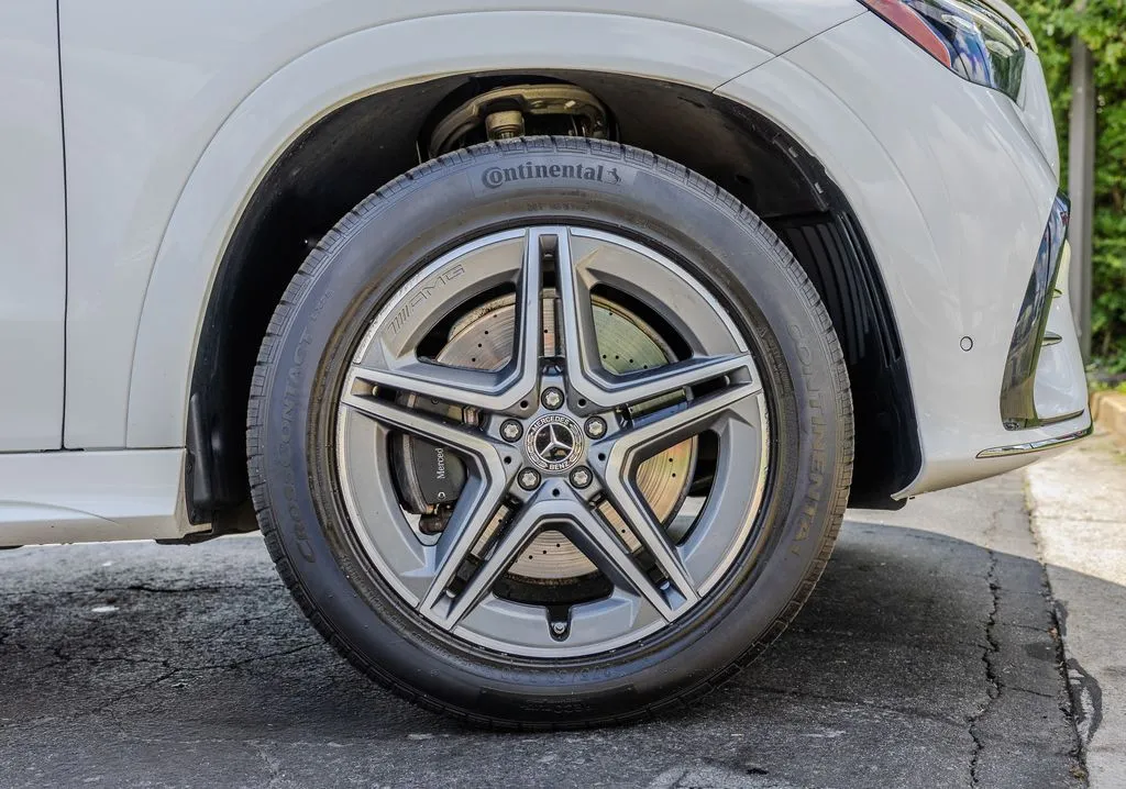 Mercedes-Benz GLE photo 11