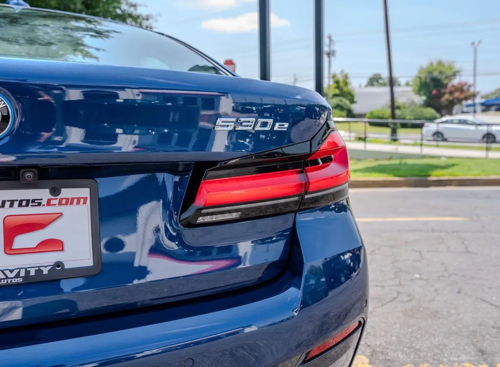 BMW 5 Series photo 29