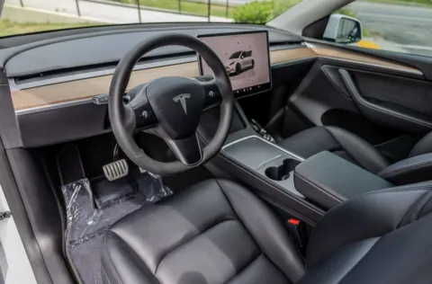 More photos of 2024 Tesla Model Y Performance at Gravity Autos Atlanta, GA