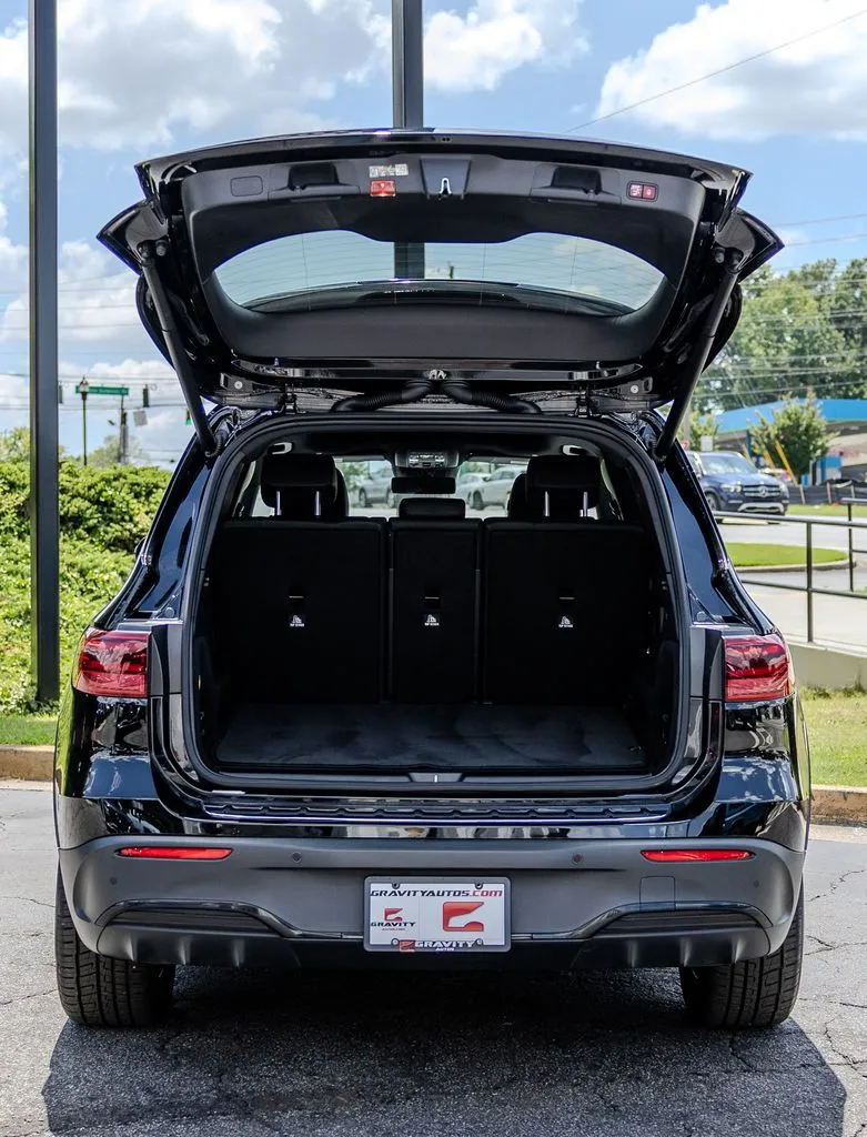 Mercedes-Benz EQB photo 24