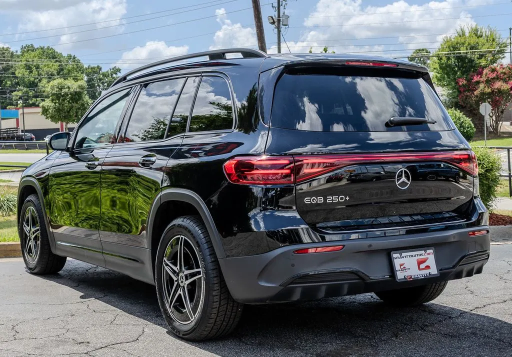Mercedes-Benz EQB photo 25