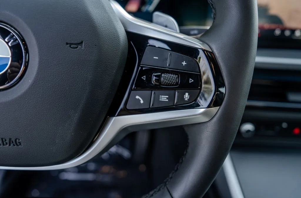 BMW 2 Series photo 7
