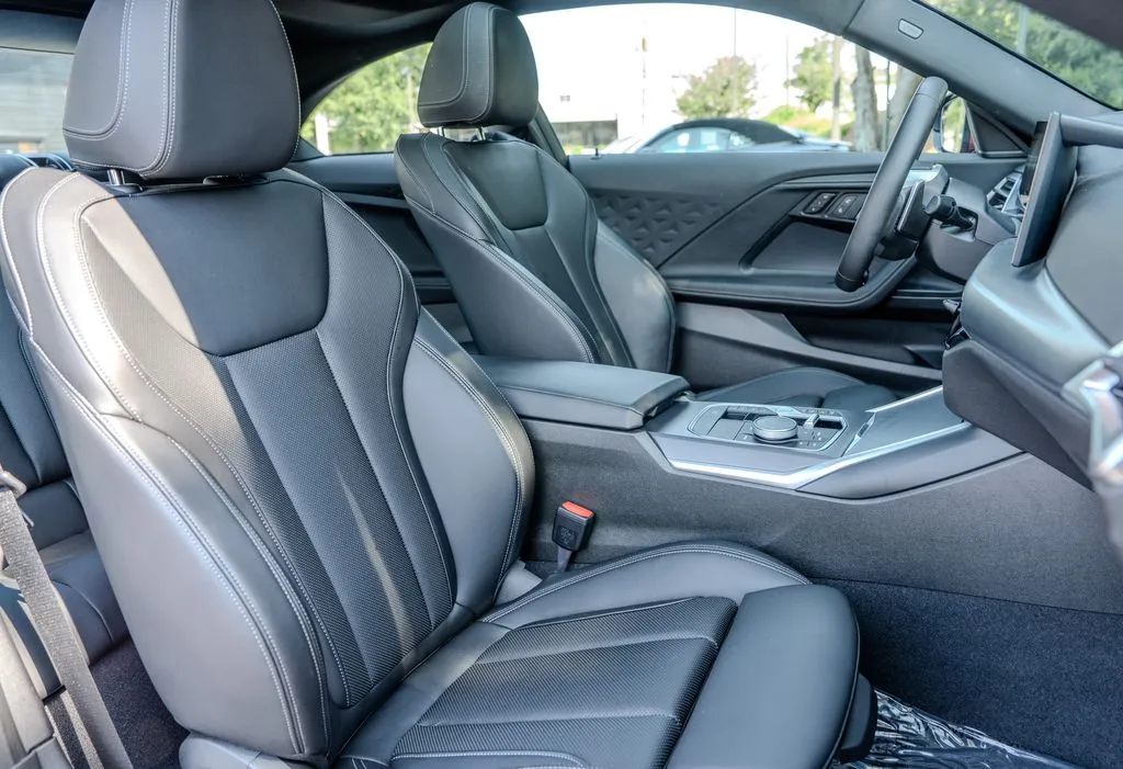 BMW 2 Series photo 20