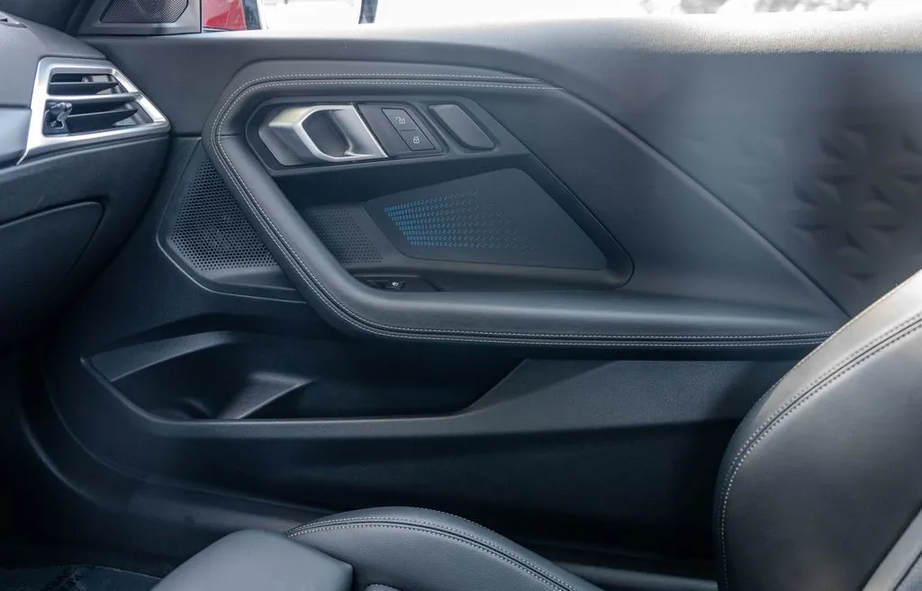 BMW 2 Series photo 13