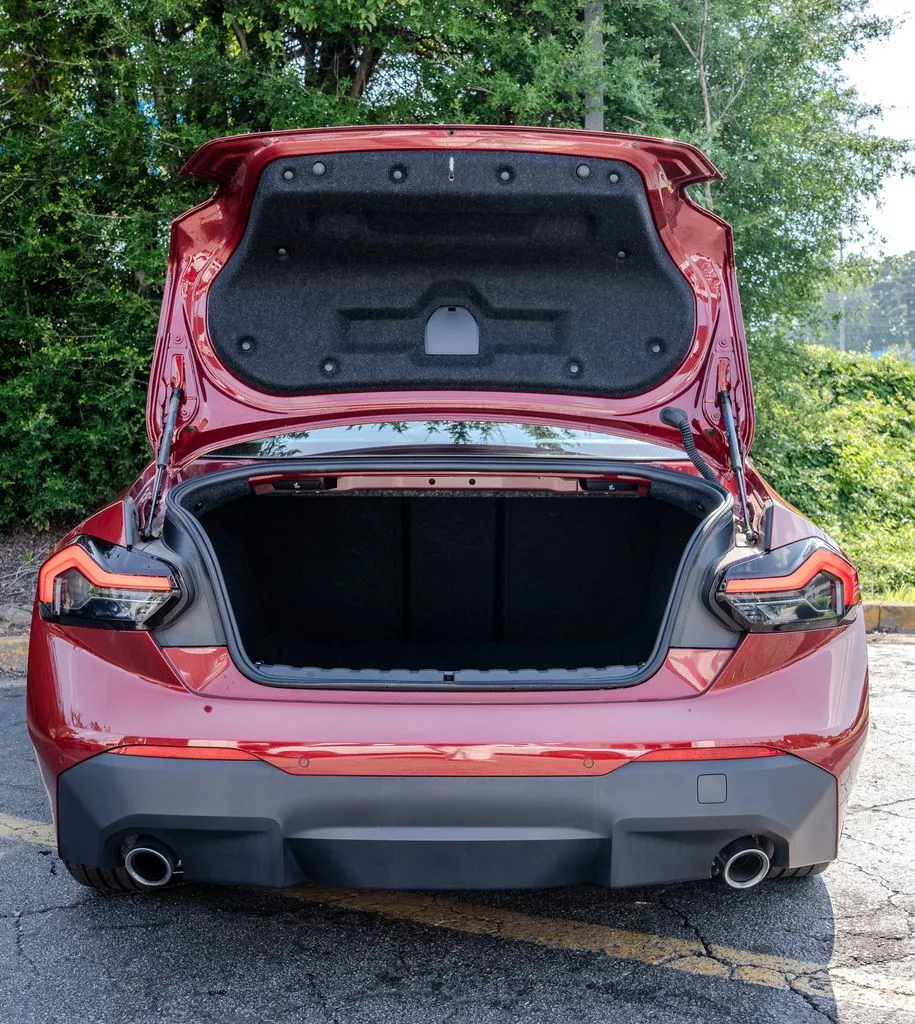 BMW 2 Series photo 24