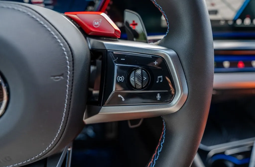 BMW M5 photo 7