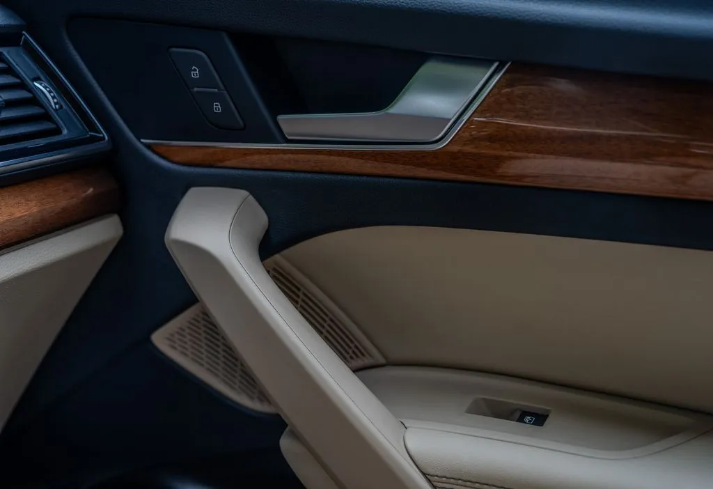 Audi Q5 e photo 14