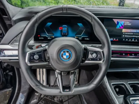 More photos of 2023 BMW i7 xDrive60 at Gravity Autos Atlanta, GA