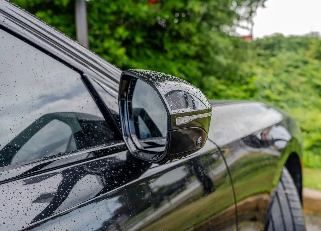BMW i7 photo 29