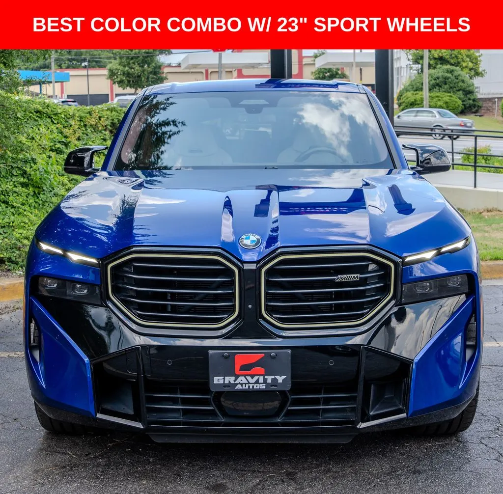 BMW XM photo 2