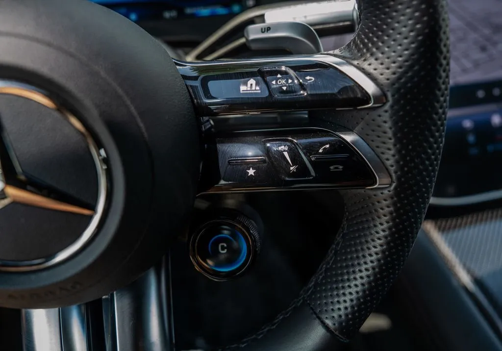 Mercedes-Benz AMG EQS photo 7