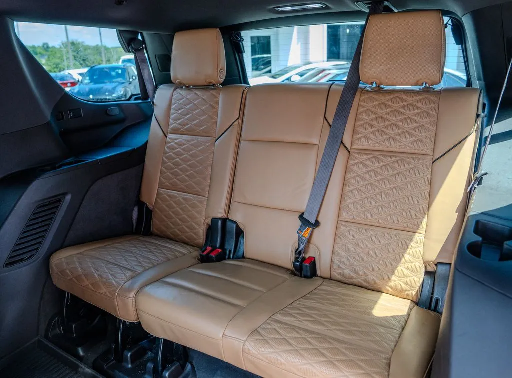 Cadillac Escalade photo 23