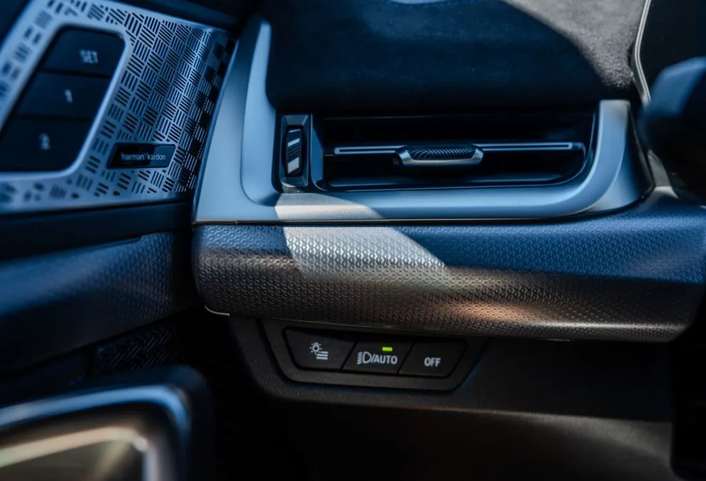 BMW X2 photo 8