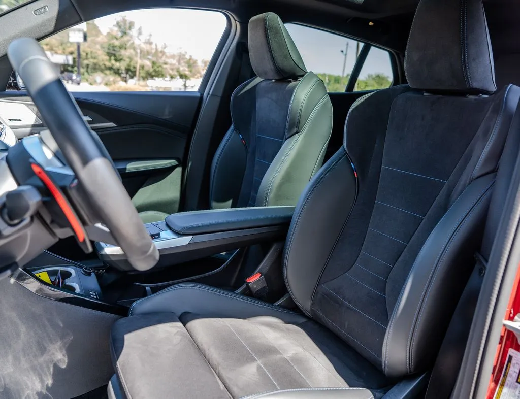 BMW X2 photo 19