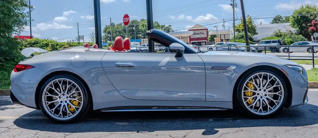 Mercedes-Benz SL-Class photo 23