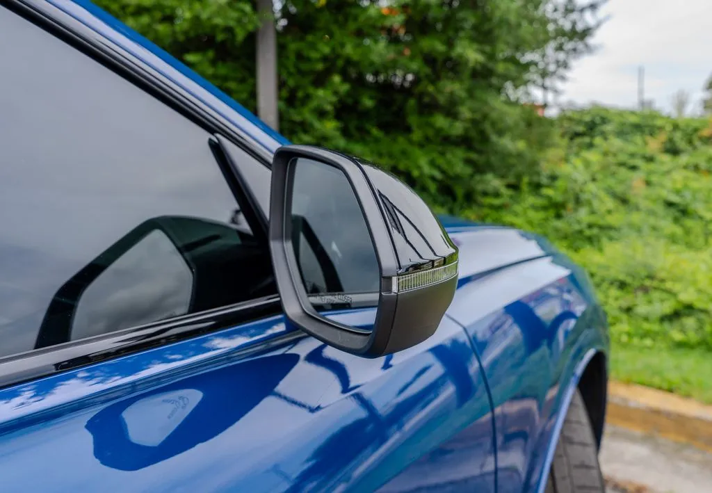 Audi SQ8 photo 32