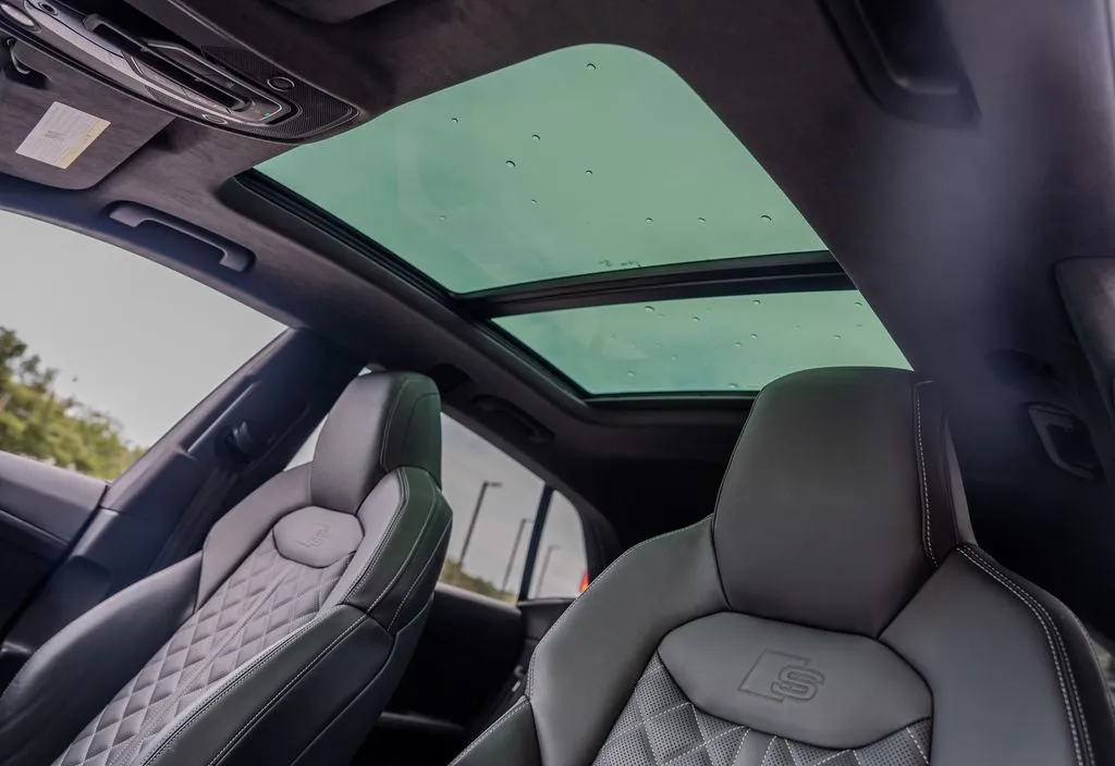 Audi SQ8 photo 19