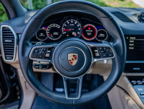 More photos of 2023 Porsche Cayenne at Gravity Autos Atlanta, GA