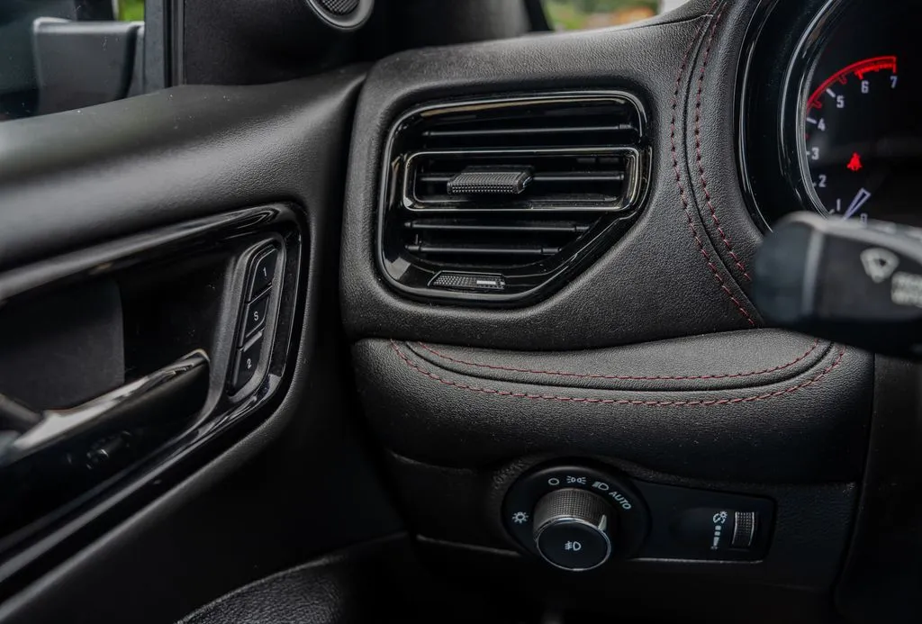 Dodge Durango photo 8