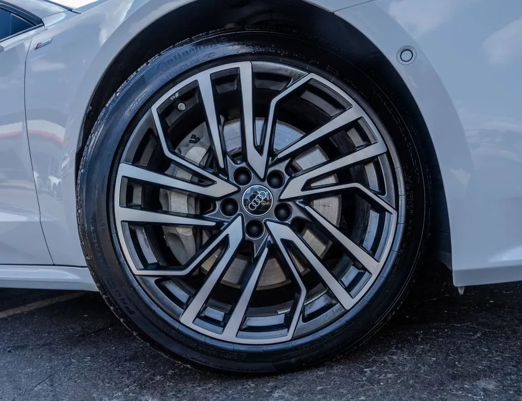 Audi A7 photo 31