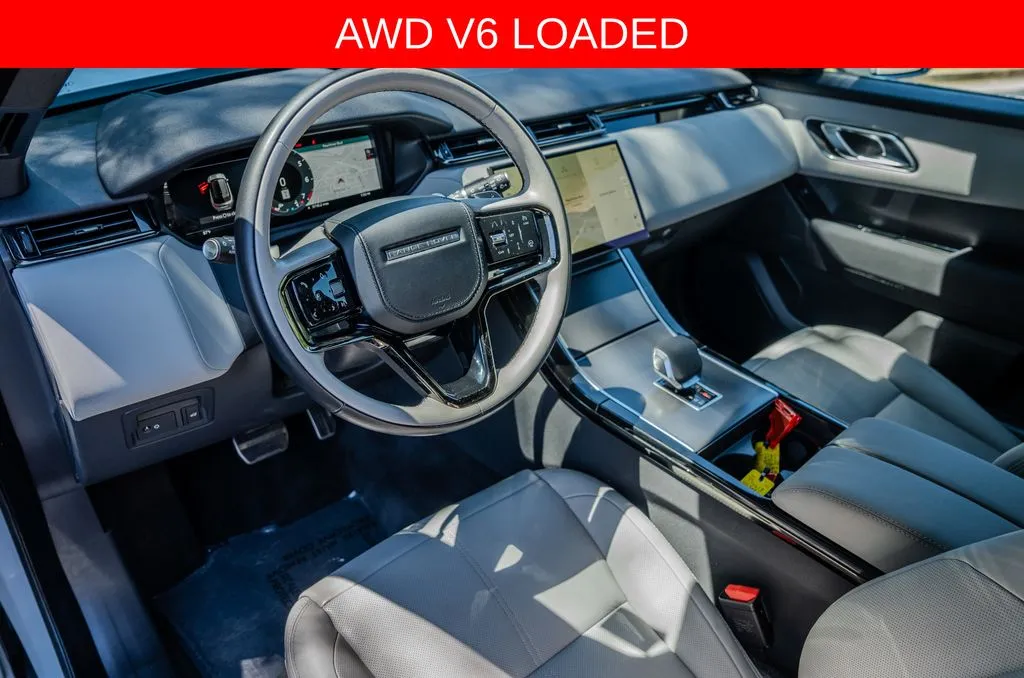 Land Rover Range Rover Velar photo 4