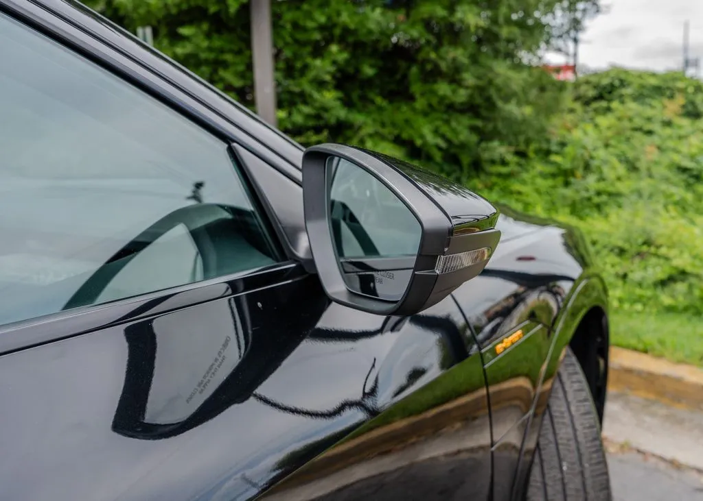 Audi e-tron photo 29