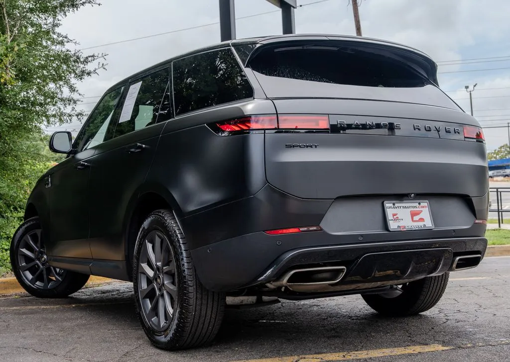 Land Rover Range Rover Sport photo 23