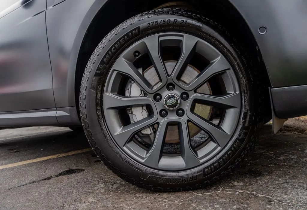 Land Rover Range Rover Sport photo 30