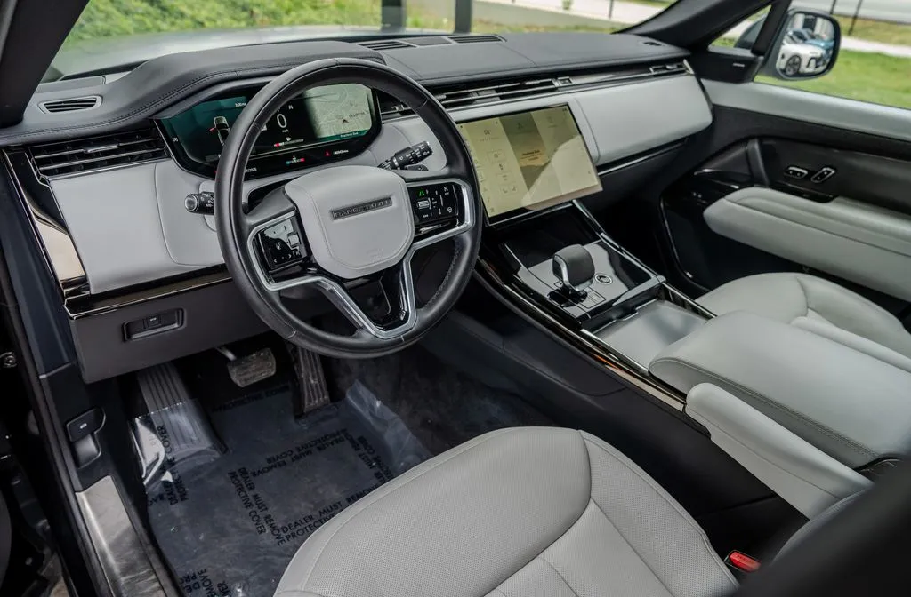 Land Rover Range Rover Sport photo 5