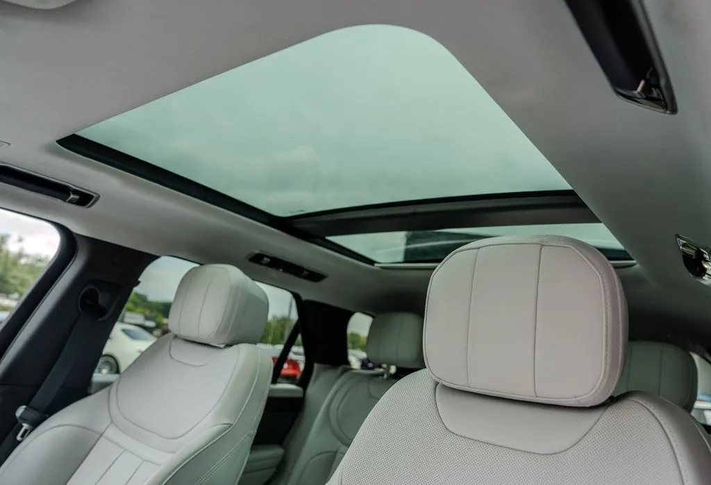 Land Rover Range Rover Sport photo 15