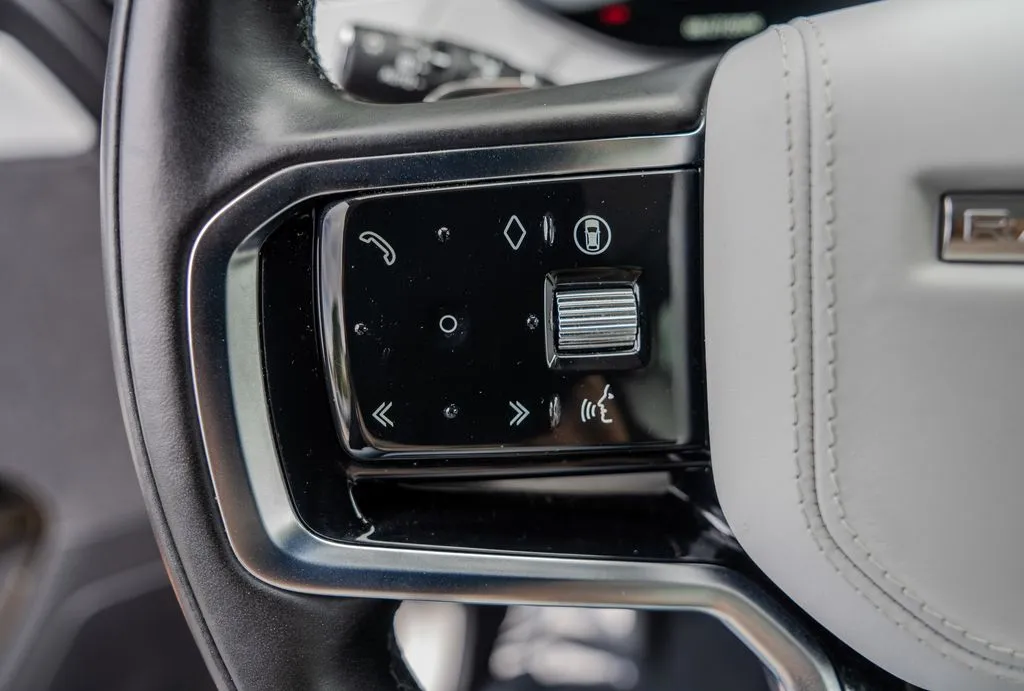Land Rover Range Rover Sport photo 6