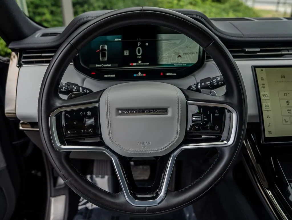 Land Rover Range Rover Sport photo 4