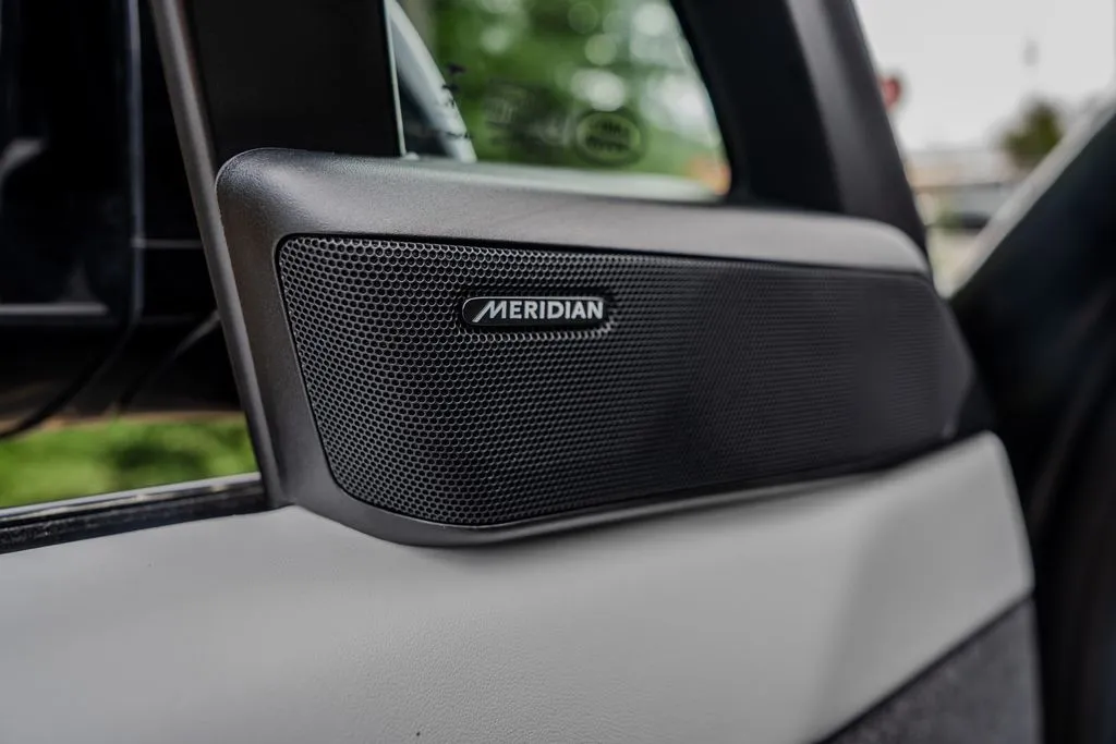 Land Rover Range Rover Sport photo 16