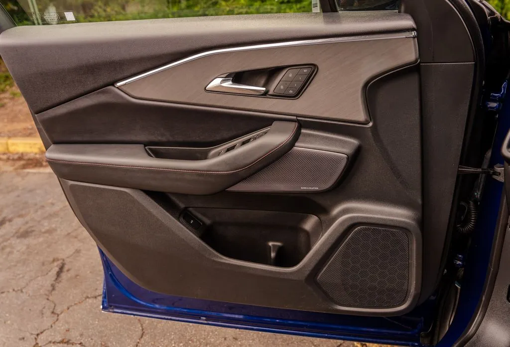 Acura ZDX photo 15