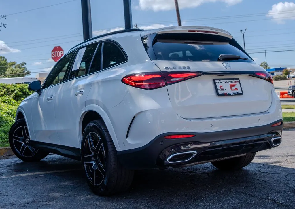 Mercedes-Benz GLC photo 23