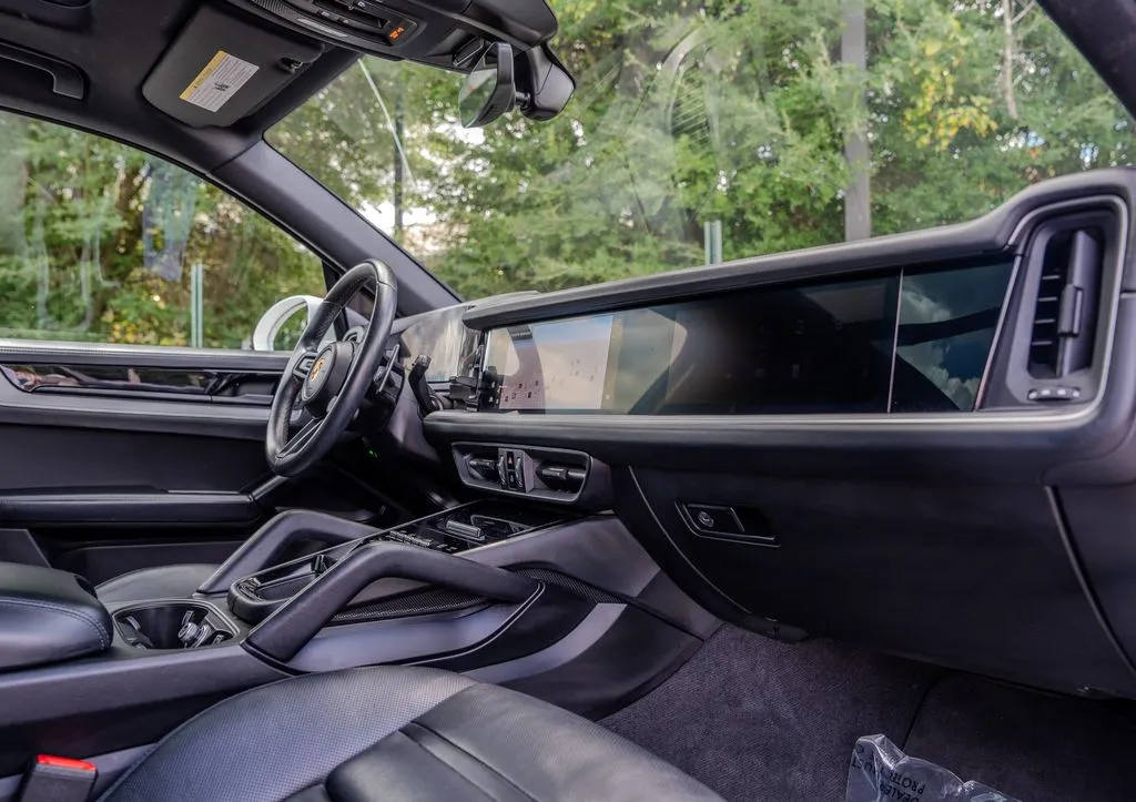 Porsche Cayenne photo 22
