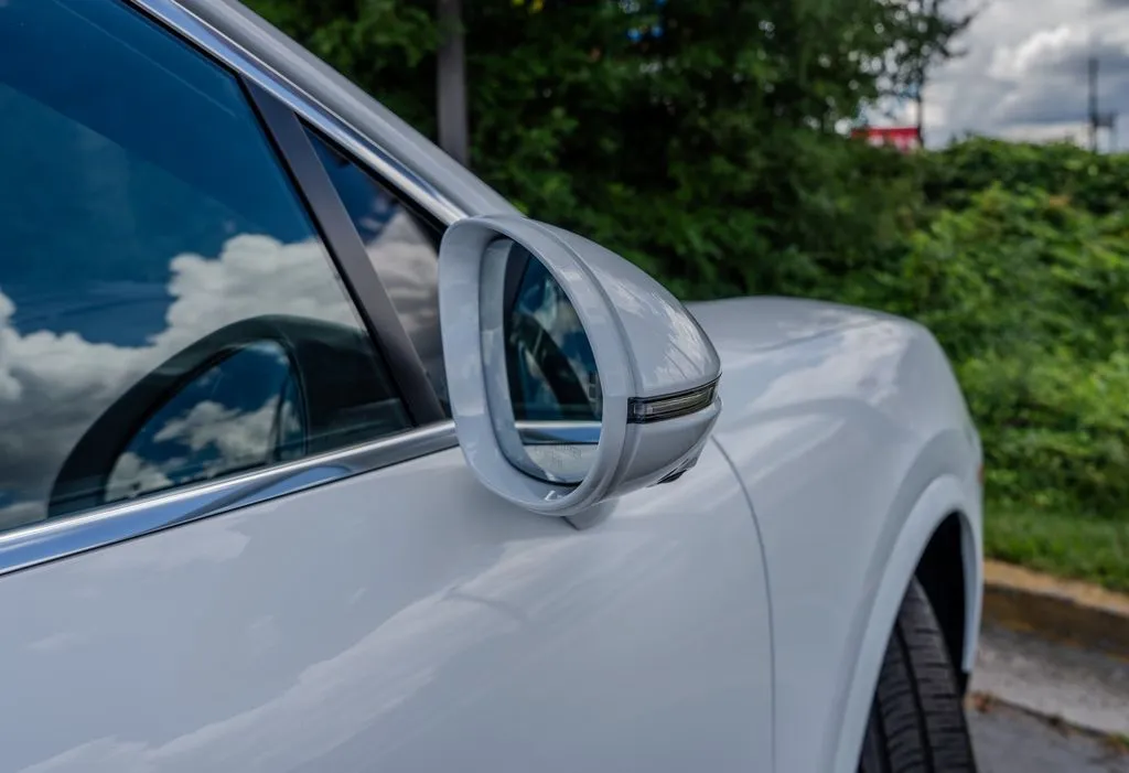 Porsche Cayenne photo 29