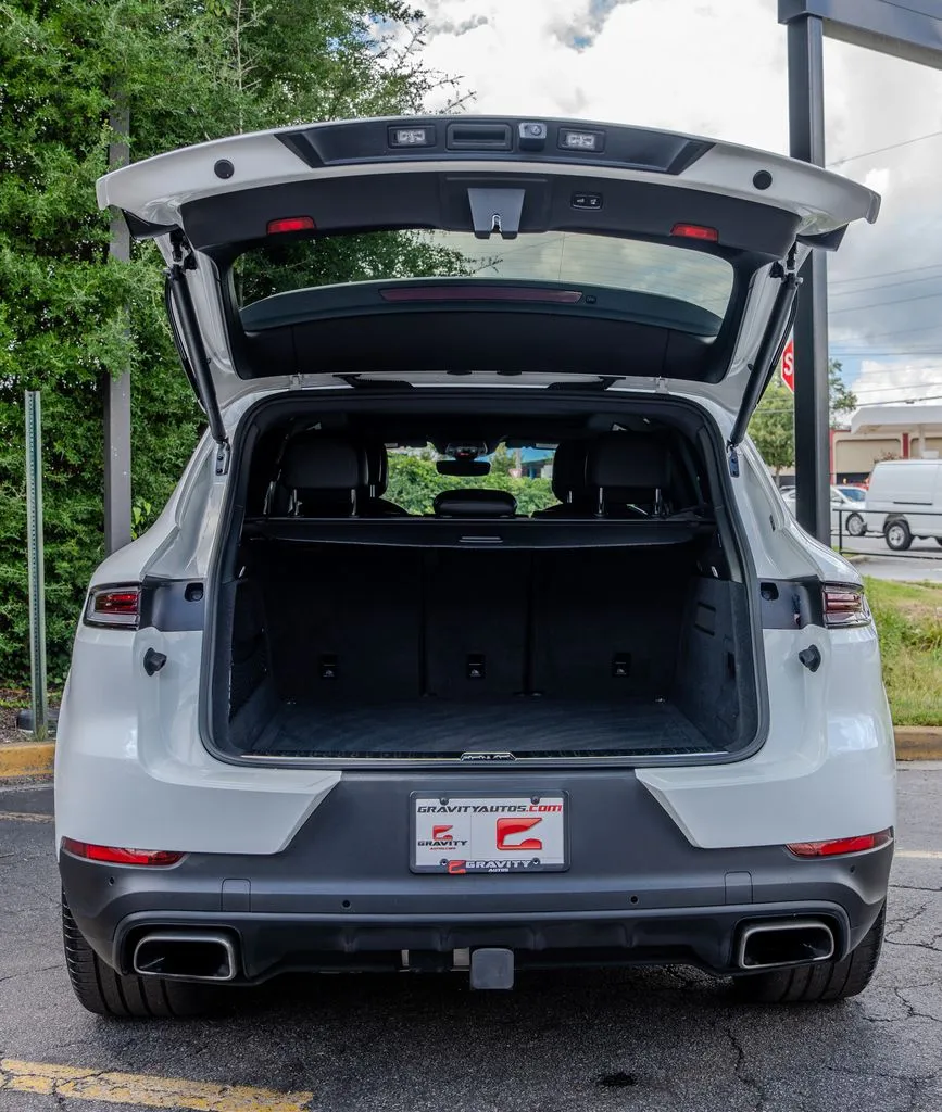 Porsche Cayenne photo 25