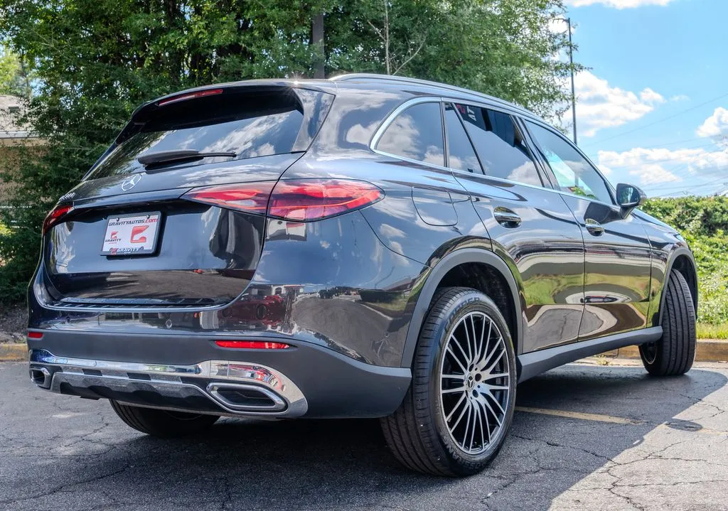 Mercedes-Benz GLC photo 28