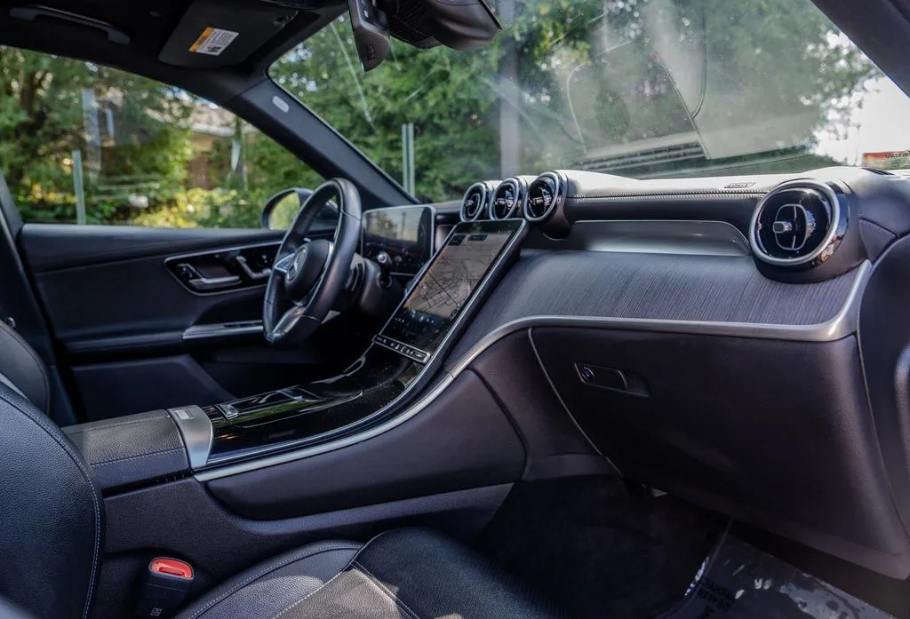 Mercedes-Benz GLC photo 22
